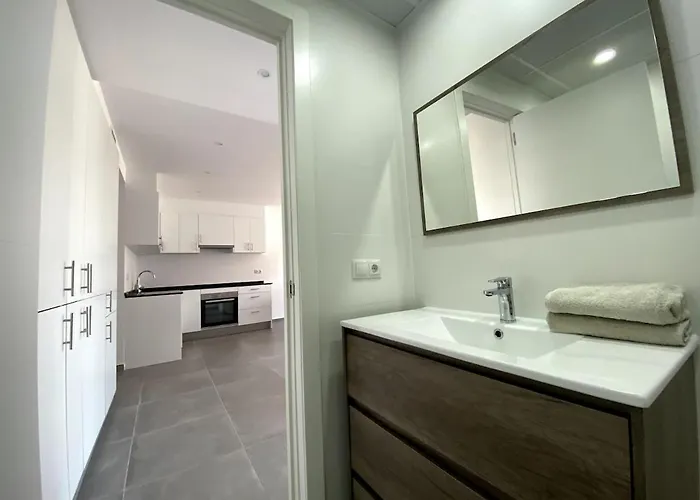 شقة Renovated In Jardines Del Puerto